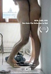 Skin. Like. Sun. – Cilt. Sevmek. Güneş Erotik Film İzle